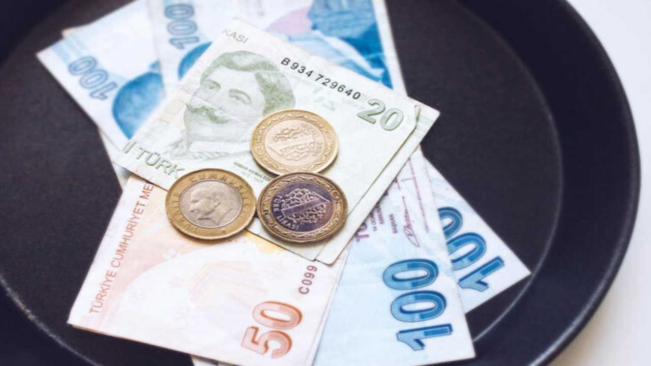 Cebinde İş Bankası kartı olanlar dikkat: 200 TL yatırılacak! 1