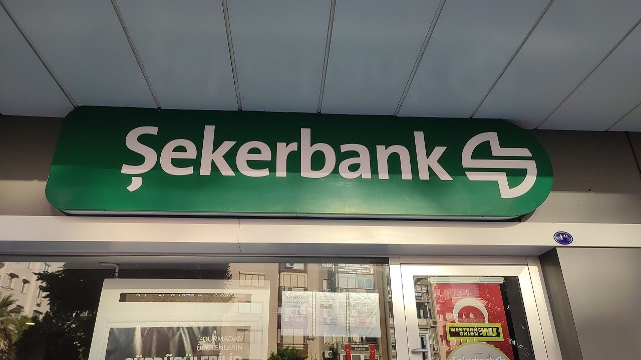 Bankalar emeklilere geri ödemesiz binlerce lira dağıtıyor! En yüksek emekli maaş promosyonu hangi bankada? 10