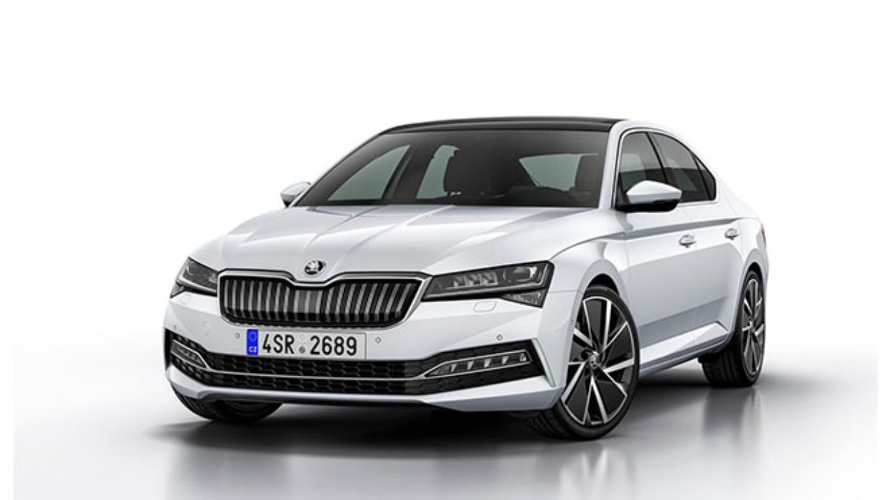 Skoda Superb fiyatları çıldırdı! Ağustos zammı sonrası yeni fiyat listesi! 1