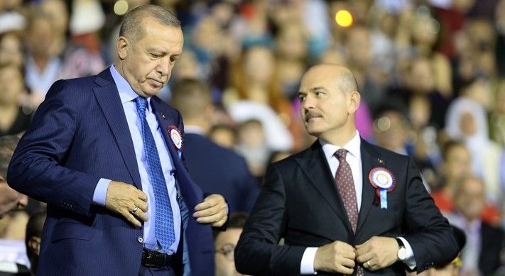 Siyaset kulislerine bomba gibi düşen 2023 seçim haberi: Cumhurbaşkanı Erdoğan kabine değişikliği yapacak! Süleyman Soylu görevden alınıyor mu? 2