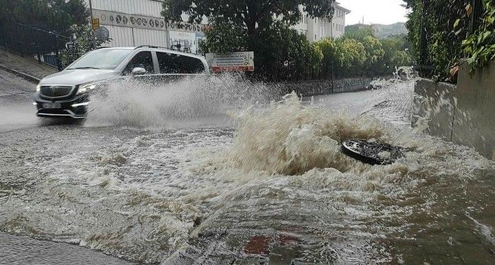 MGM  ve AFAD Teyakkuza Geçti! Gök gürültülü sağanak yağış ve sel alarmı verilen iller hangileri, bugün hava nasıl olacak? 2