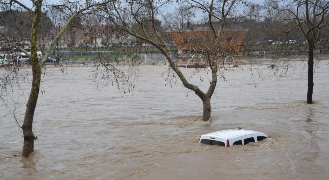 Meteorolojiden sağanak yağış alarmı: Gök gürültülü yağmur ve sel uyarısı hangi illerde? 7