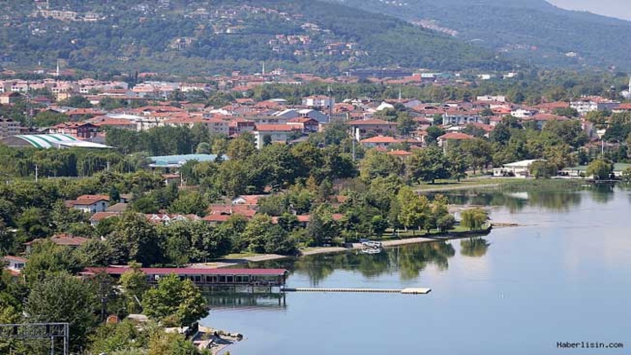 Bayram Tatilinde Sapanca Nüfusu 3 Kat Artıyor