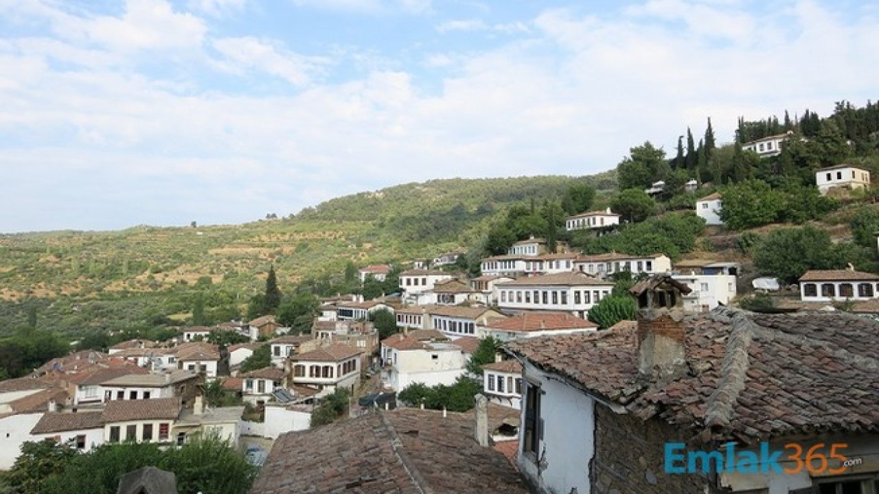 Milli Emlak Müdürlüğü'nden Aydın Kuşadası'nda İhaleyle Satılık İki Adet Taşınmaz