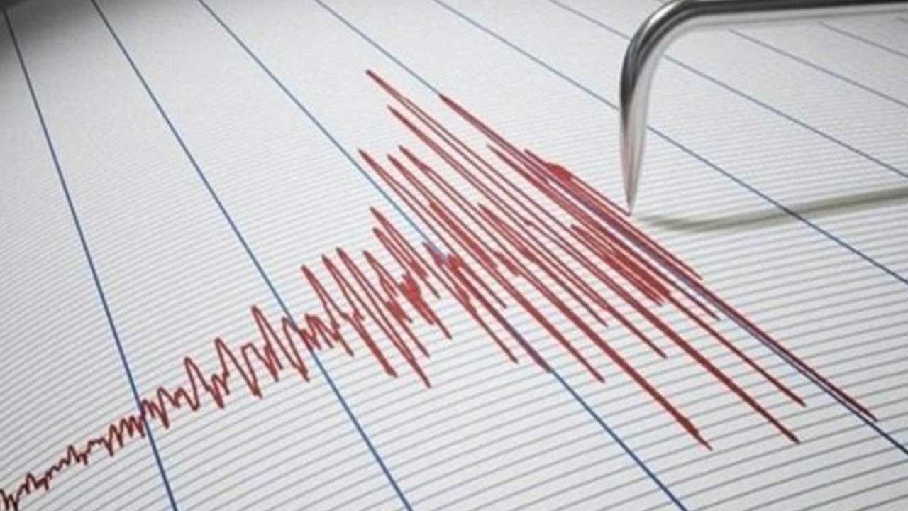 Son Dakika Deprem Haberi! Van'da Gece Saatlerinde Korkutan Deprem