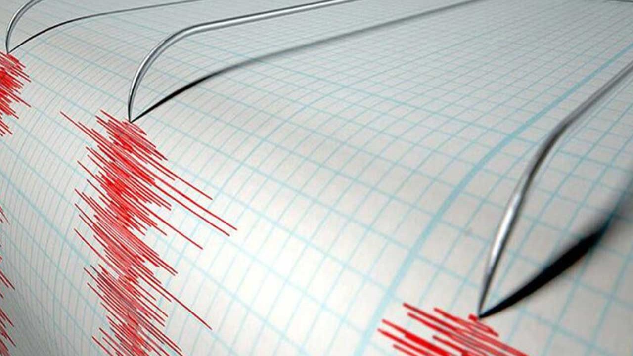 Son Dakika Deprem Haberi! Van'da Korkutan Deprem, Çok Sayıda Şehir Sallandı