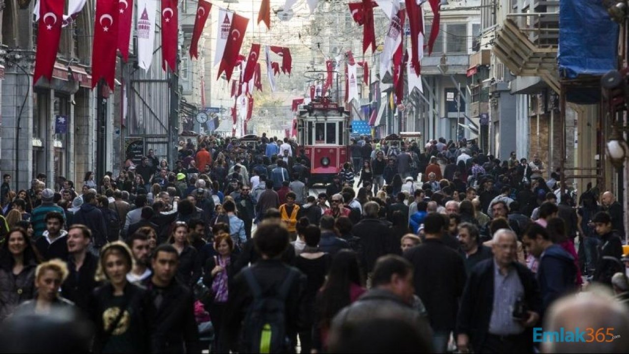 İstanbul'da Fatih Ve Esenyurt'ta Yabancıların İkamet İzinlerine Sınırlandırma Getirildi!