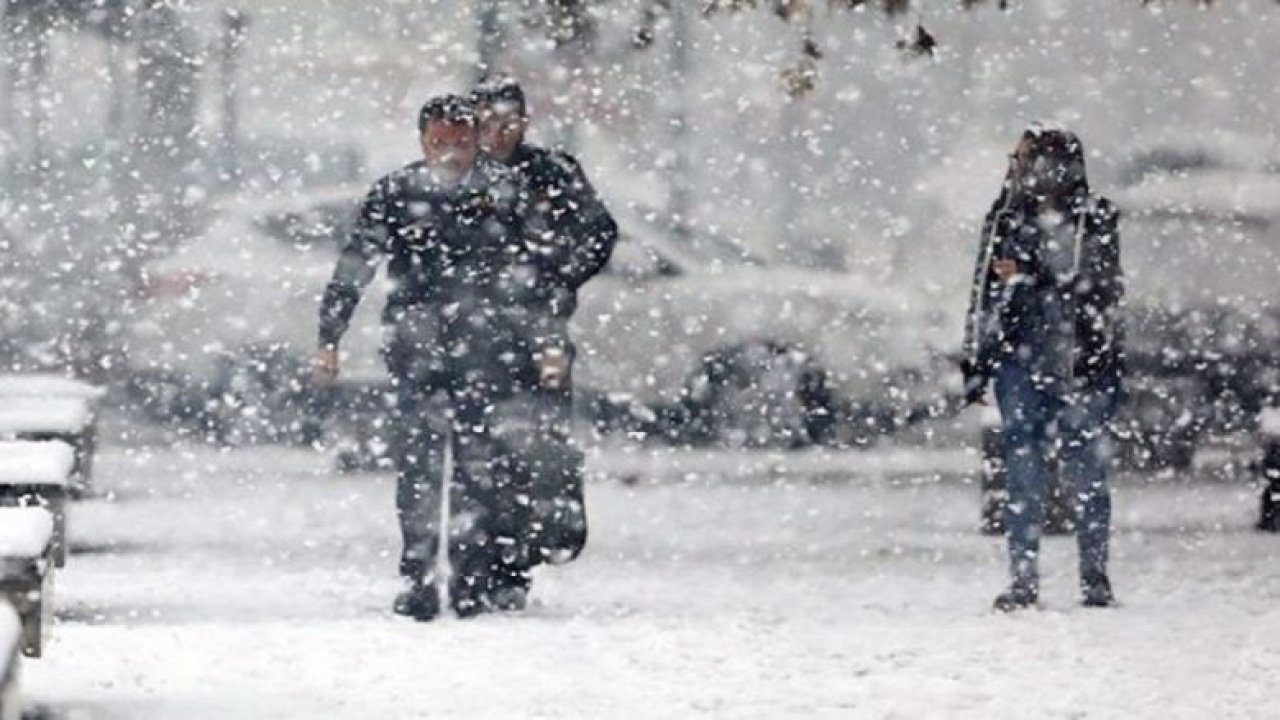 Meteoroloji'den Fırtına, Sağanak, Kar Uyarısı! Hangi İller Ve Bölgelerde Kar Yağışı Olacak?