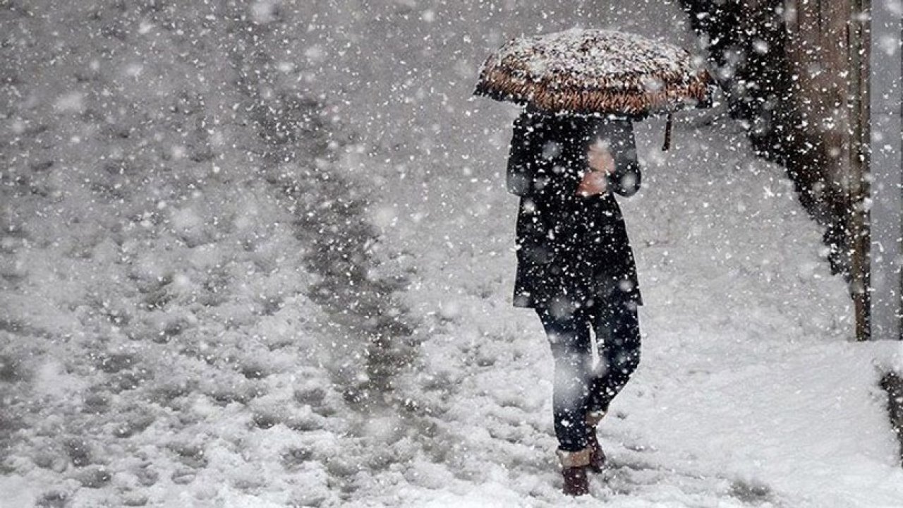 Meteoroloji'den Nisan Karı Uyarısı! Sıcaklıklar 10 Derece Düşecek, Kış Mevsimi Geri Gelecek!