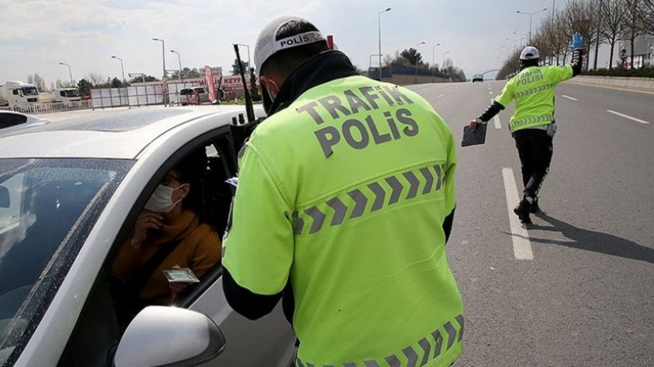 Özel Araçla Seyahat Etmek Yasaklandı Mı? İşte Şehirlerarası Seyahat Kısıtlamasının Yeni Kuralları!