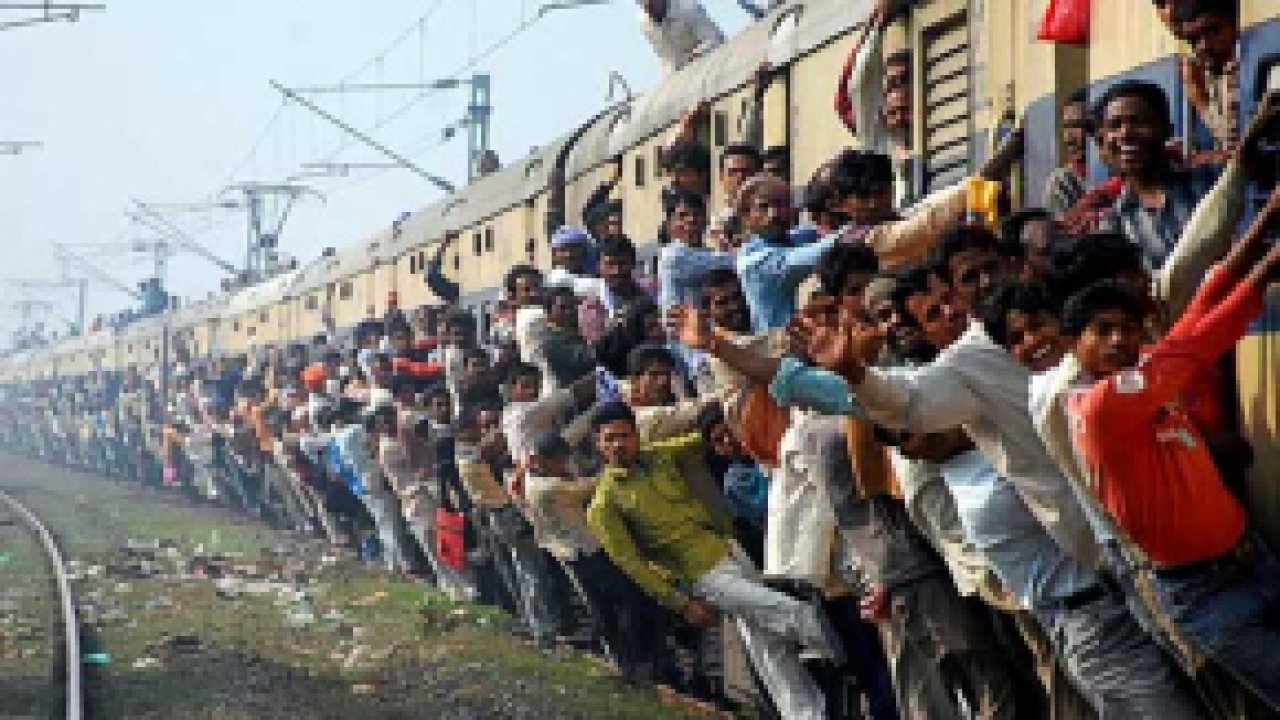 Hindistan Metrosu İçin Sıradan Bir Gün...