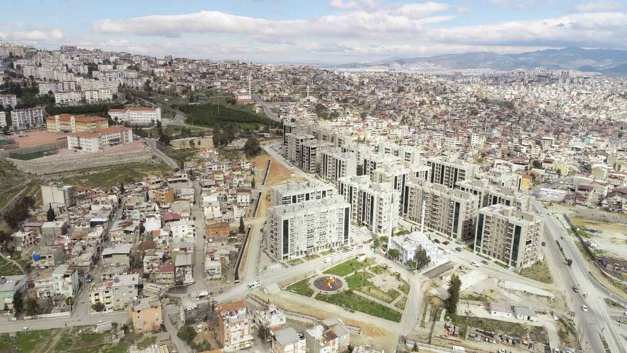 Başkan Soyer’den Uzundere Kentsel Dönüşüm Açıklaması!