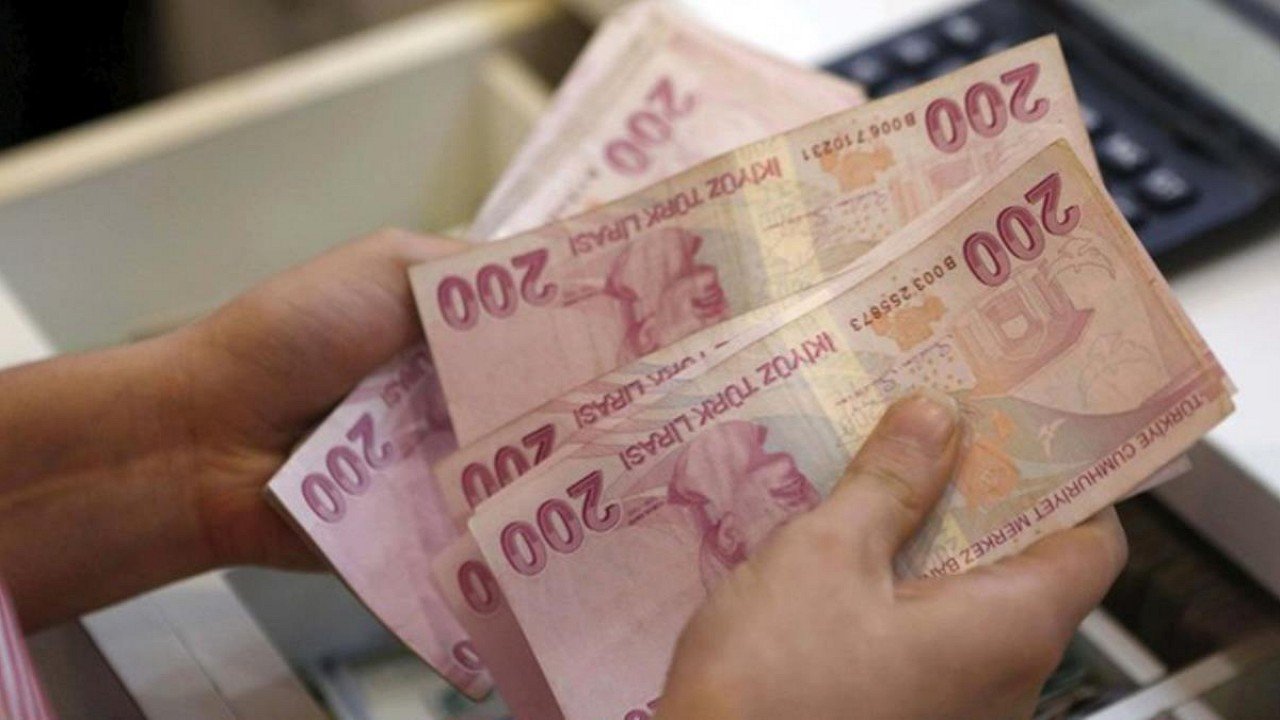 Nakit Sıkıntısı Çekenler Üzülmesin! Garanti Bankası Belgesiz, Kefilsiz Anında Kredi Kampanyasını Duyurdu