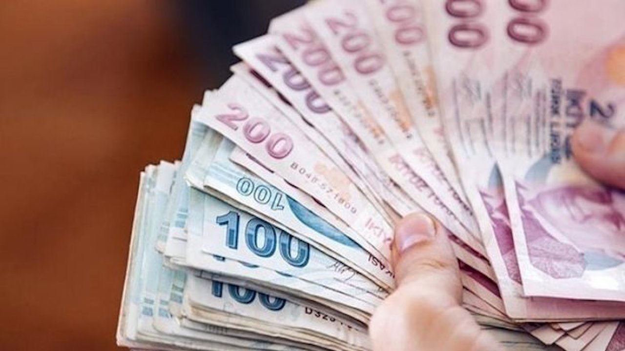 Koronavirüs Evden Çalışma Sürecini Kamçıladı! Evden Çalışarak 5 Bin Liraya Kadar Maaş Alabilirsiniz