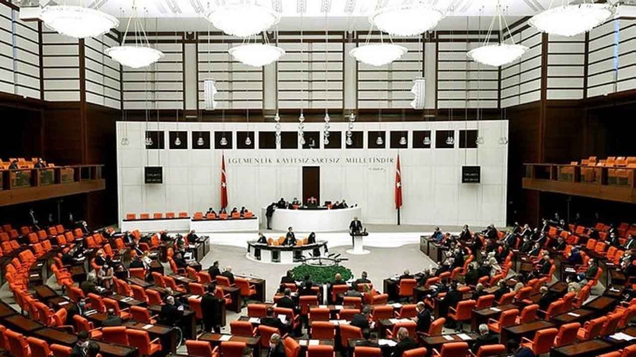 Son Dakika: AK Parti'den Yeni Kanun Teklifi: Vergi Kanunu Geliyor