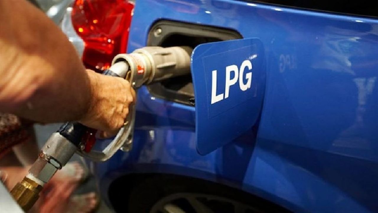 Faiz İndirimi Sonrası Dolar Kuru Çıldırdı! İlk Zam Haberi LPG Oto Gaz İçin Geldi!