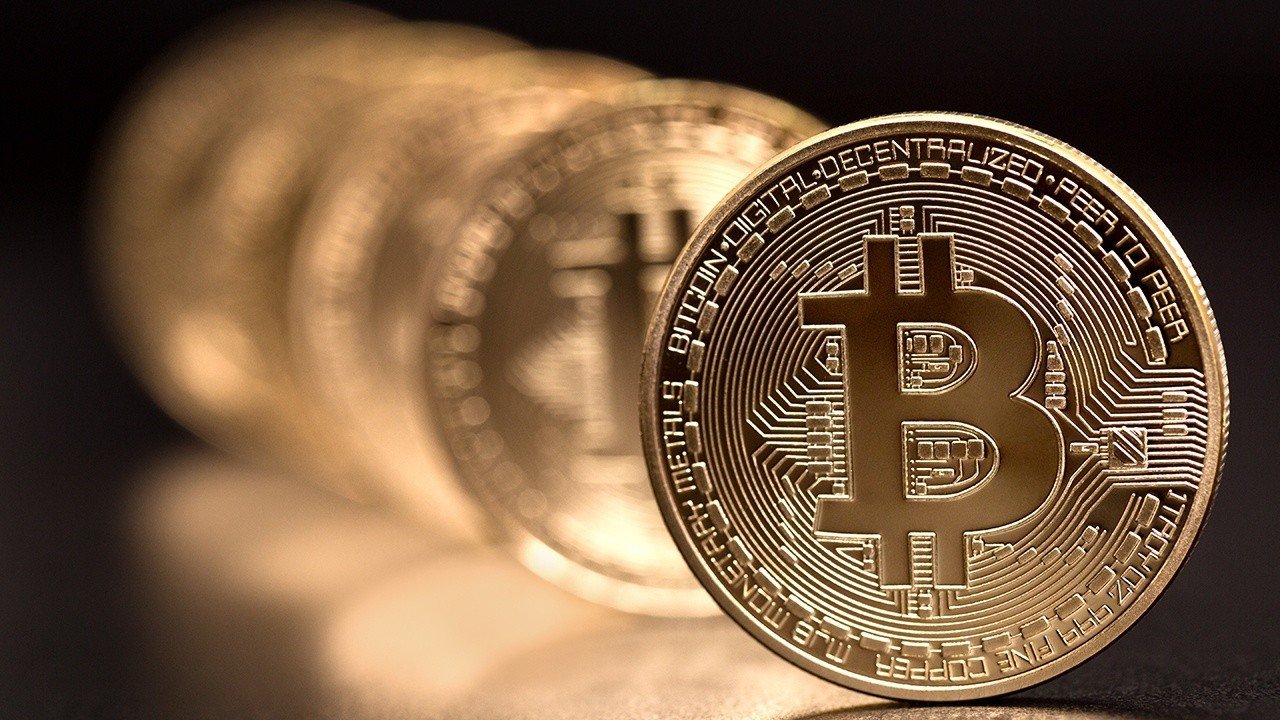 Bitcoin İçin 50 Bin Dolar Ve 60 Bin Dolar Analizleri Piyasada Ses Getirdi