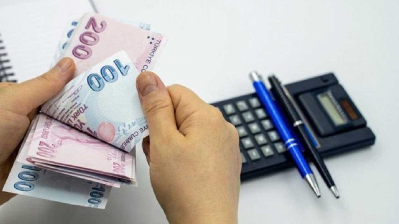 Emekli Olmak için Kaç Yaşını Doldurmak Gerekiyor? 53 Yaş Şartı Açıklandı