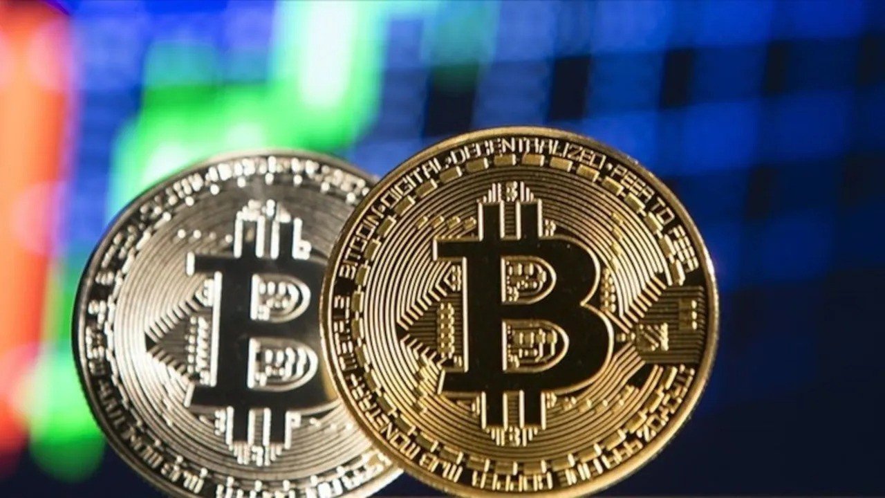 Bitcoin'in 55 Bin Doları Aşması İle Heyecanlanan Analistler Yüzde 1.000 Değerlenecek Altcoin Tahminlerini Açıkladılar