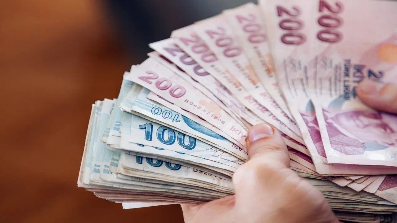Milyonlarca Asgari Ücretli Dikkat! Bu Ay Eksik Maaş Alabilirsiniz!