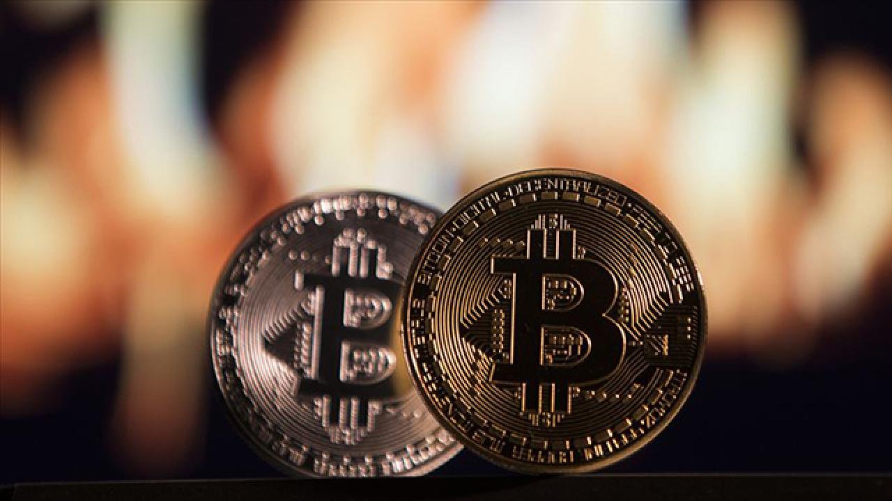 Bitcoin Geri Çekilecek Diyen Analist Açıkladı! Önce 53 Bin Dolara Düşecek Sonra Roket Gibi Fırlayacak!