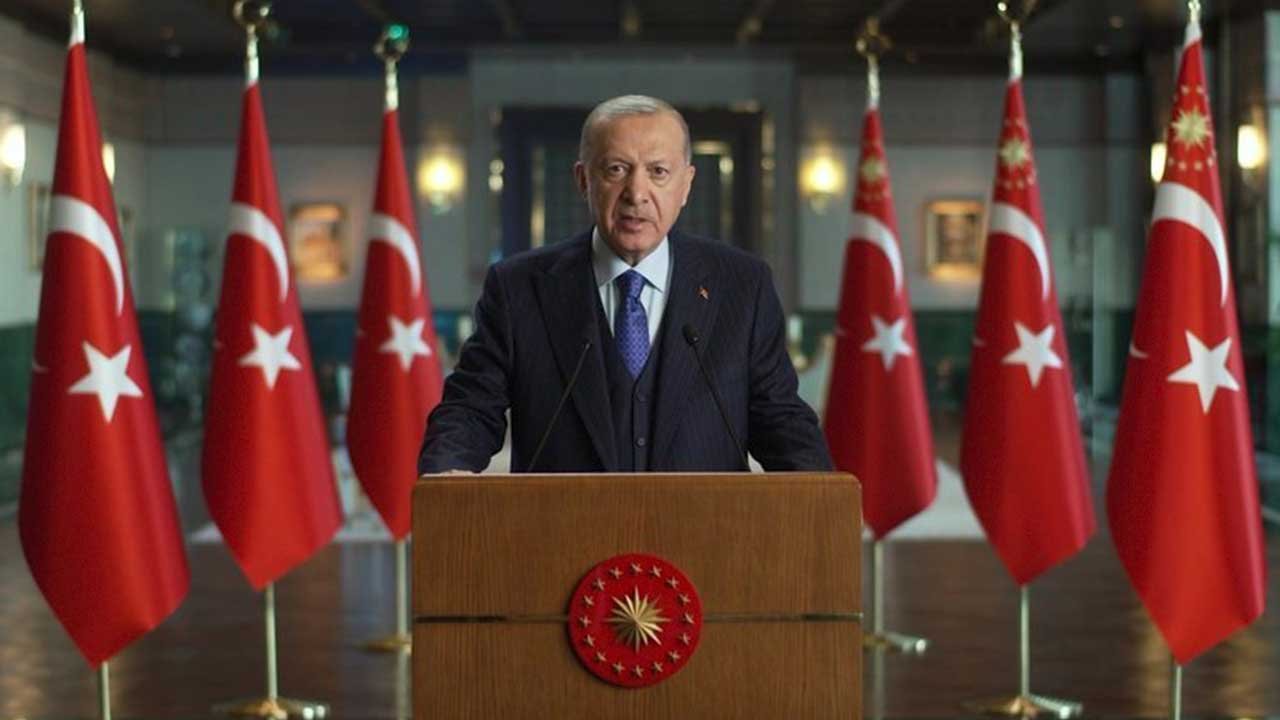 Cumhurbaşkanı Erdoğan: İstanbul Finans Merkezini Yakında Açacağız