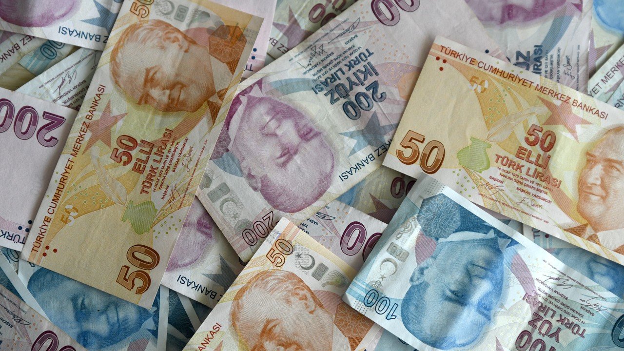 Patronlardan Enflasyonun Üzerinde 2022 Asgari Ücret Zammı İçin Şartlı Öneri!