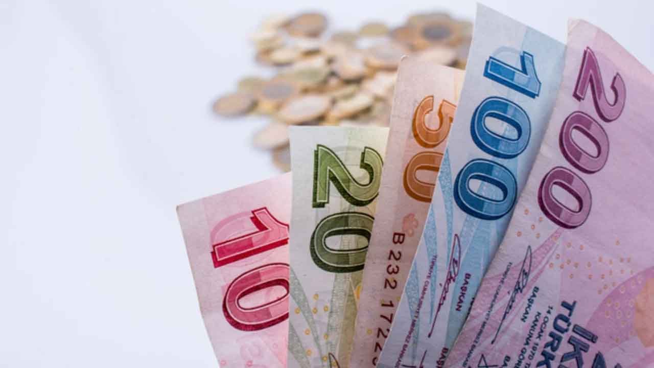 Kredi Çekerek Dolar, Altın Almak İsteyenlere Kritik Uyarı Geldi: Yasak Mı?