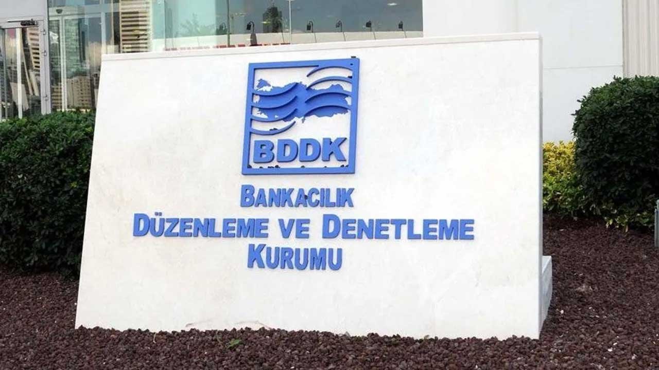 BDDK Bankaları Uyardı! Çektiği Kredi İle Dolar ve Altın Alanlar Dikkat