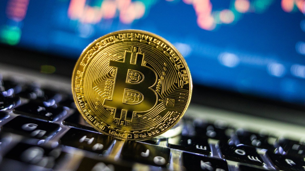 Uzman Analistten Korkutan Bitcoin Yorumu: 2022 Yılında Büyük Düşüş Sinyali Veriyor!