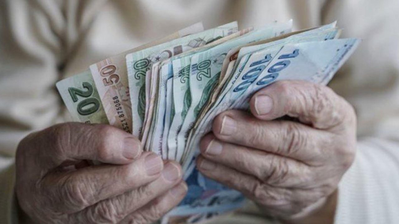 3600 Günle Emeklilik Hesaplama! Kim, Kaç Yaşında, Ne Zaman Emekli Olacak?
