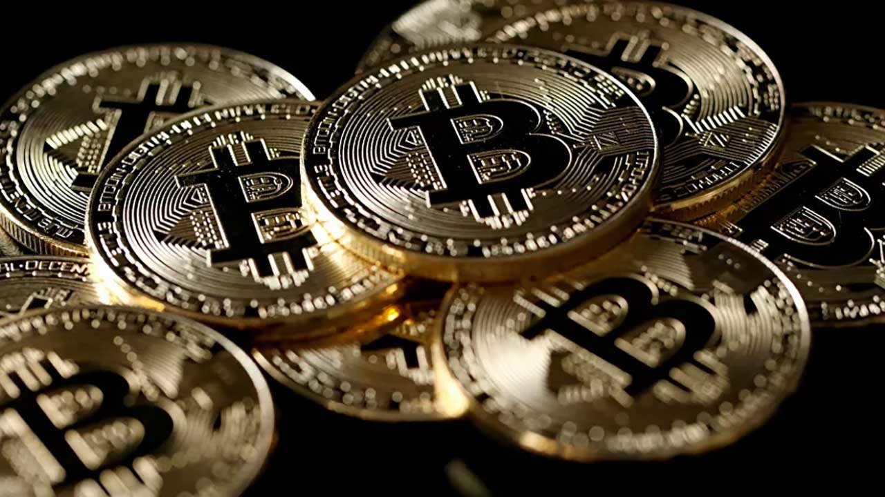 Kripto Paralar İçin 2022 Tahminleri! Bitcoin, Ethereum 2022'de Hedef Fiyat Analizi İle Ne Olur?