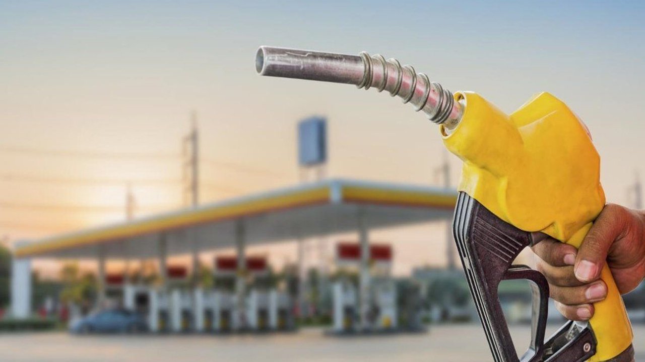 Benzin ve Motorine Rekor Zam Geliyor! İndirimler Değil, Zamlar Pompaya Yansıyacak