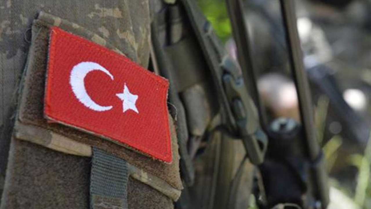 Son Dakika! Suriye Tel Abyad'da Askeri Araç Geçişi Sırasında Patlama! Şehit ve Yaralı Askerler Var