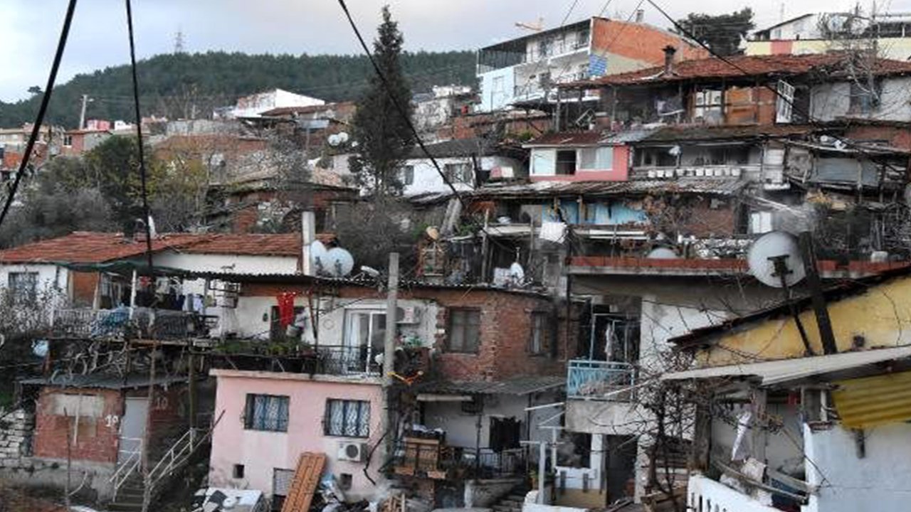 İzmir Narlıdere Kentsel Dönüşüm Projesi Mahkemelik Oldu!