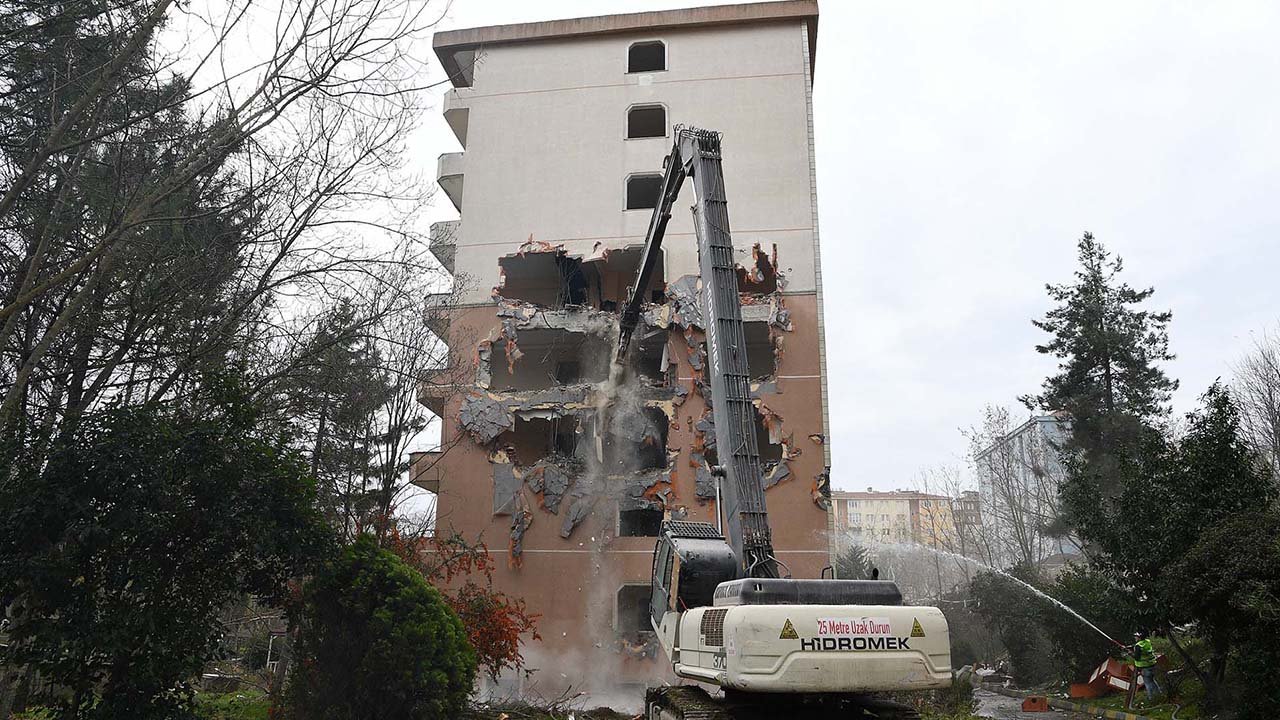 İstanbul Beylikdüzü Gürpınar Siteler Kentsel Dönüşüm Projesinde Temel Atma Tarihi Belli Oldu