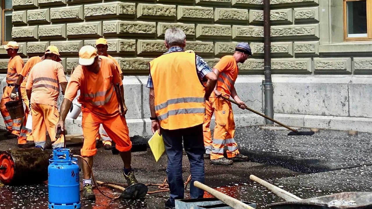 Kamu İşçileri Zorla Emekli Ediliyor İddiası! Konu Meclis Gündeminde