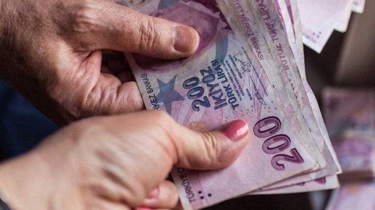 Müşteri Sayısını Arttırmak İsteyen Fibabanka'dan Emeklilere 500 TL'den 750 TL'ye Kadar Nakit Desteği!