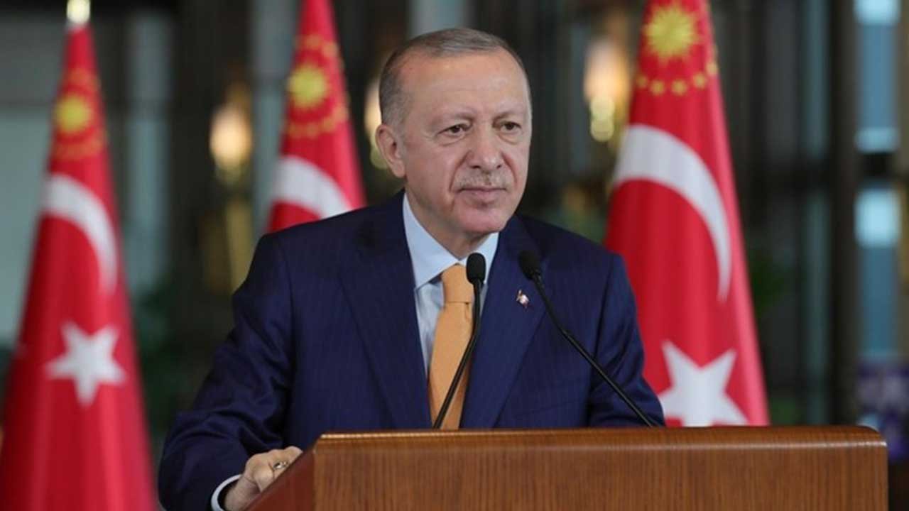 Erdoğan'dan CHP, İYİ Parti, GP, DEVA, SP'nin Cumhurbaşkanı Adayına İlişkin Açıklama