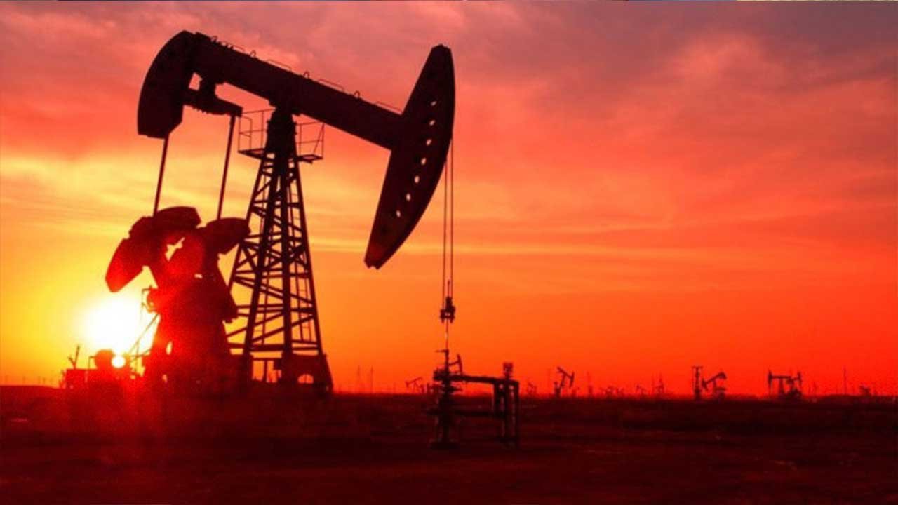 Petrolün İbresi Terse Döndü! Petrol Fiyatları Neden Düştü, Akaryakıta İndirim Gelecek Mi?