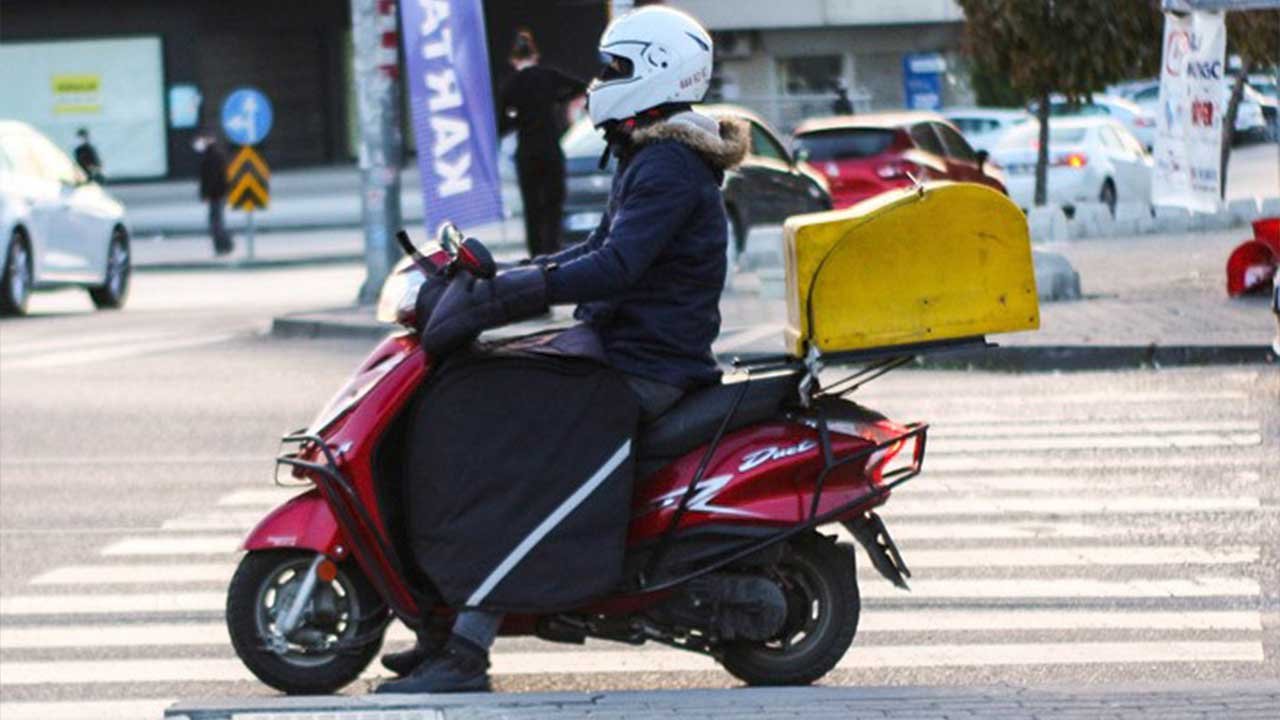 İstanbul'da Bugün Motokuryeler Çalışıyor Mu 11 Mart? Yemek Sepeti, Trendyol, Hepsiexpress, Getir Teslimat Yapacak Mı?