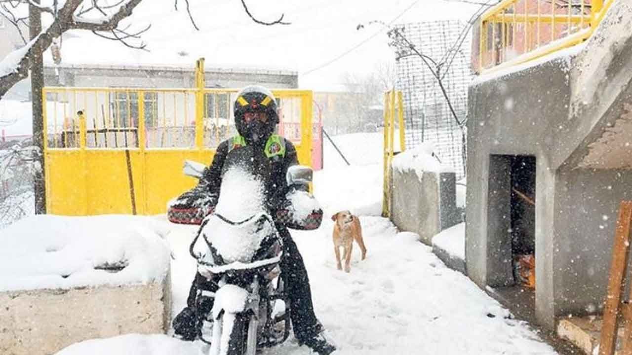 İstanbul'da Motokuryeler Çalışıyor Mu? Yemek Sepeti, Getir, Trendyol, Hepsiburada Paket Servis Çalışacak Mı 19 Mart?