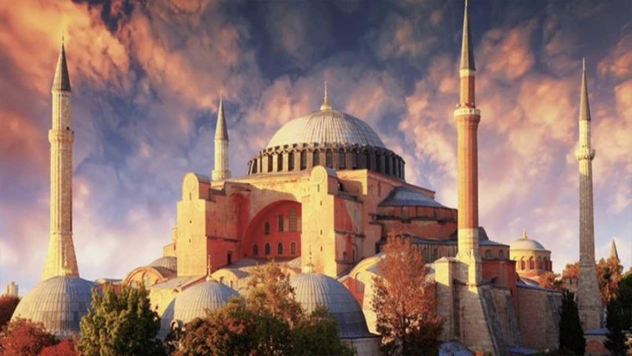 Diyanet Açıkladı! Ramazan'ın İlk Teravih'i Ayasofya'da Kılınacak! Enderun Usulü Teravih Nedir?