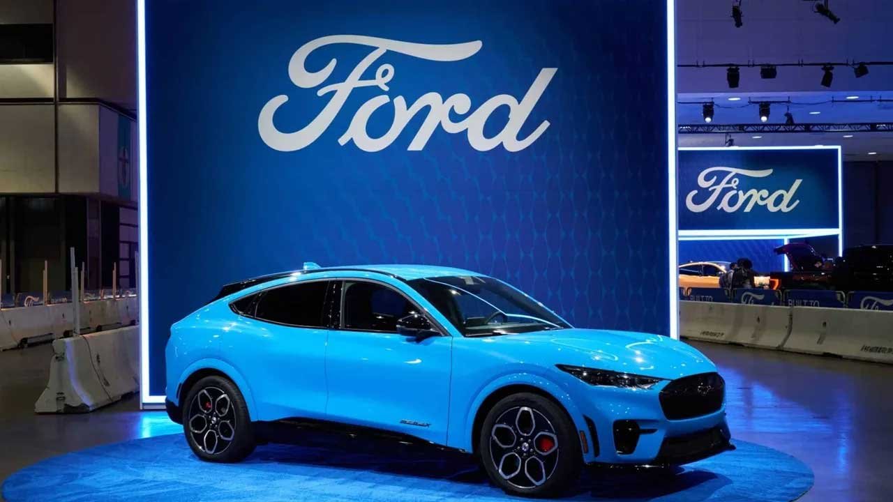 Ford Bayram Öncesi Ayakları Yerden Kesecek! 2022 Model Fiesta, Focus, Kuga Alana 0.99 Faizle 100 Bin TL Kredi Desteği