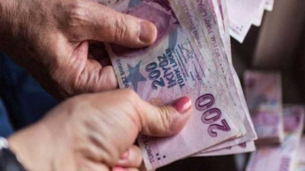 Faizsiz Bankadan Emeklilere Geri Ödemesiz İadesiz 750 TL Nakit Hediye! Başvurular Nisan Ayı Sonuna Kadar