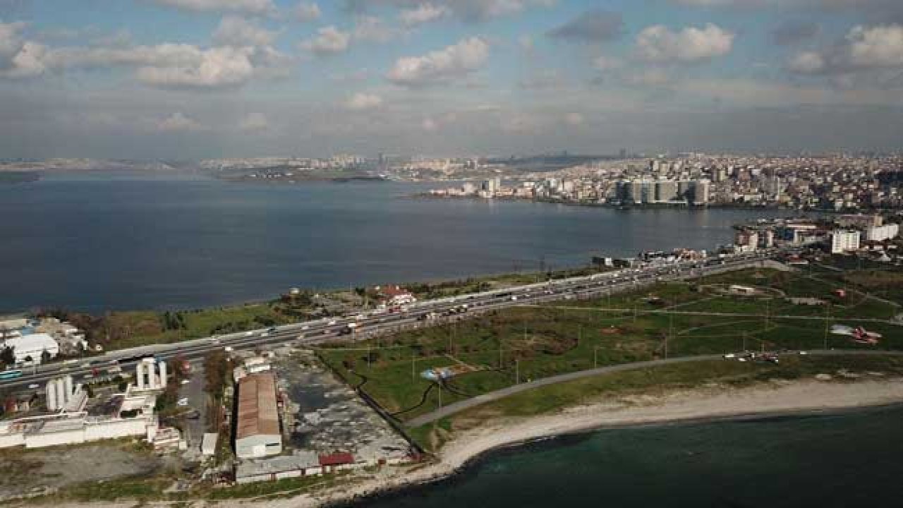 Kanal İstanbul Projesiyle ilave nüfus etkisi oluşturacak mı? Çevre Bakanı Kurum Açıkladı