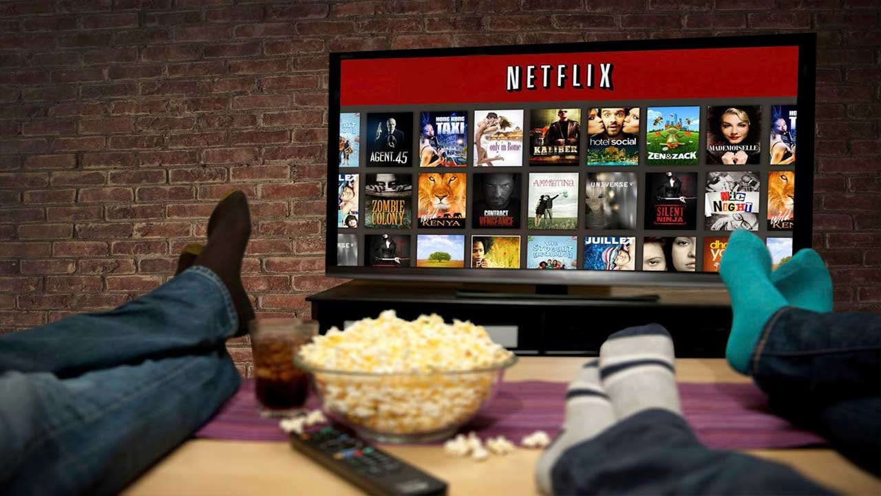 Netflix'te Bir Devir Kapanıyor! Şifre Paylaşımı Sona Eriyor, Reklamlar Geliyor