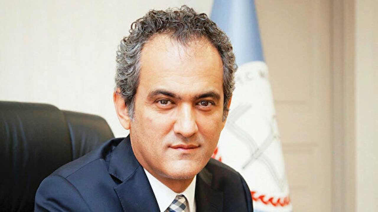 Bakan Özer'den 23  Nisan Ulusal Egemenlik ve Çocuk Bayramı Mesajı