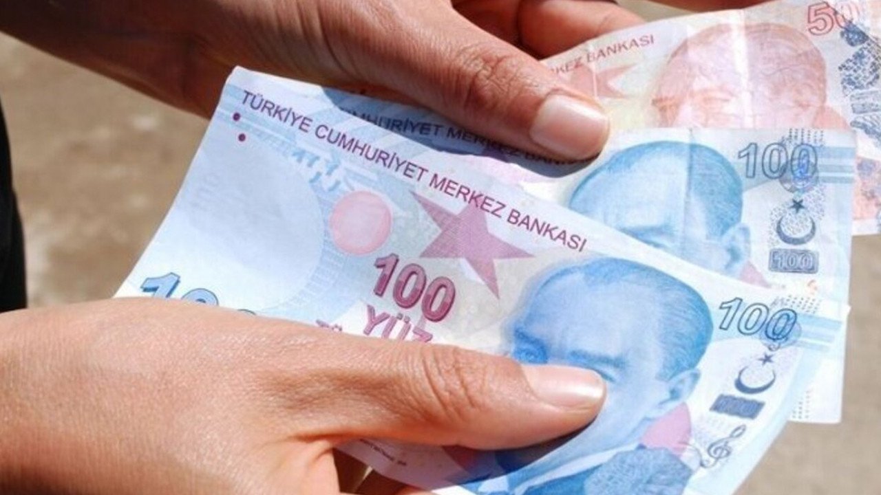 Bayram öncesi nakit arayanlara ucuz kredi dağıtılıyor! İşte bankaların bayram kredisi kampanyaları