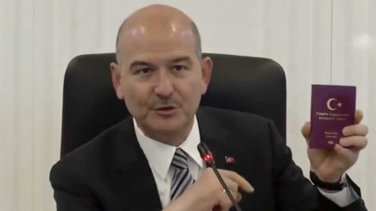 Bakan Soylu duyurdu: Yerli e-Pasaport, e-Sürücü Belgesi ve e-Mavi Kart'ta yeni dönem başlıyor!